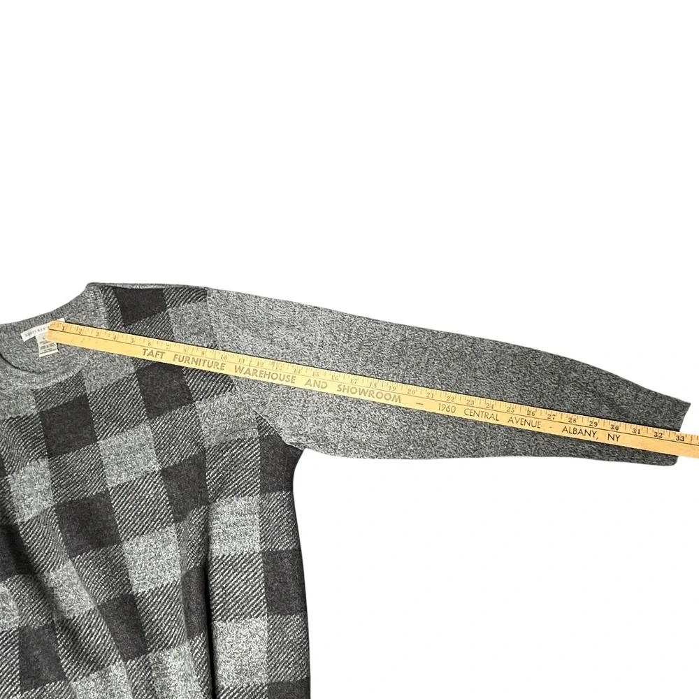 Vintage‎ Geoffrey Beene Men's L Gray Buffalo Plaid Crew Neck LS Sweater Classic